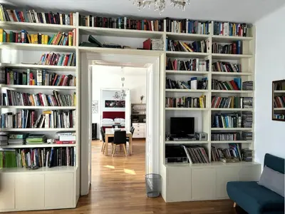 Die Bibliothek in der Ferienwohnung