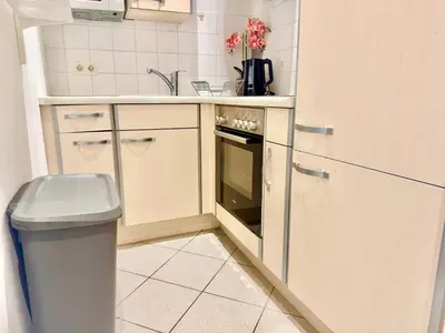 Küche/Küchenzeile in der Unterkunft Central Long-Term Apartment