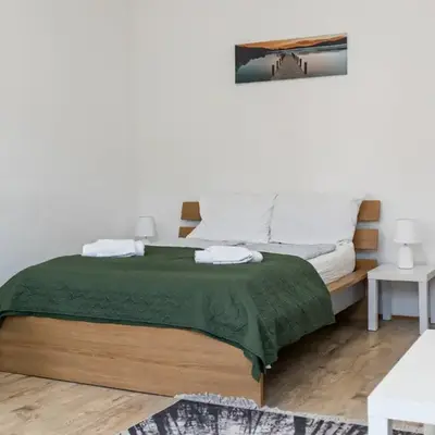 Economical 3-Bedroom Apartment Near Danube & Millennium