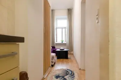 Grundriss der Unterkunft Affordable 2BR near Millennium Tower, Long Stay