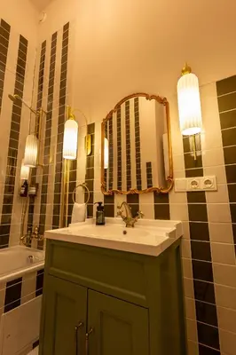 Ein Badezimmer in der Unterkunft josef's home l Historic Dream in Prime Location