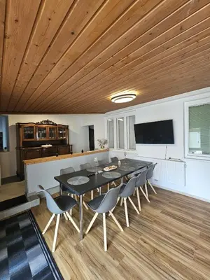 TV/Unterhaltungsangebot in der Unterkunft Villa Stay & Sleep