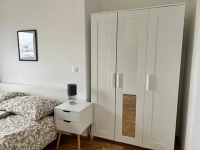Grundriss der Unterkunft Modern Premium Apartment with Free Parking near Metro