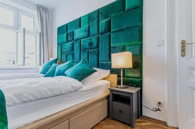 Ein Bett oder Betten in einem Zimmer der Unterkunft Comfortable Private Rooms Near Landstraße , 15 Min Access