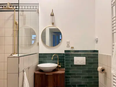 Ein Badezimmer in der Unterkunft Privates Zimmer mit En-Suite Bad nahe Hbf, Zentrum