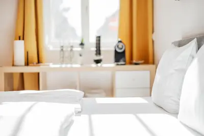 Ein Bett oder Betten in einem Zimmer der Unterkunft Premium Ground Floor Apartment with Free Parking