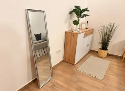 Grundriss der Unterkunft Cozy & Spacious Brick Basement Cityloft - 2 Beds, Smart Projector - Central Location - 20 min to City Center