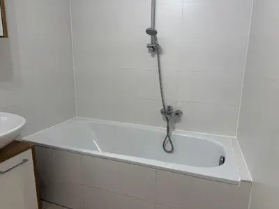 Ein Badezimmer in der Unterkunft QuietApt Vienna