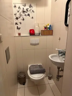 Ein Badezimmer in der Unterkunft Viennese Nest Apartment