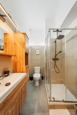Ein Badezimmer in der Unterkunft Central Apartment near Westbahnhof
