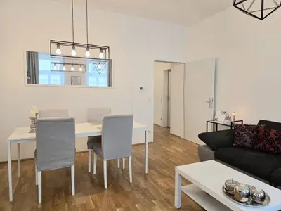 Ein Sitzbereich in der Unterkunft Apartment Schönbrunn - geräumig und liebevoll dekoriert in Zentrumsnähe