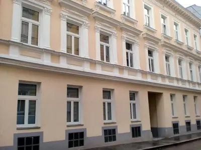 Das Gebäude in dem sich die Ferienwohnung befindet