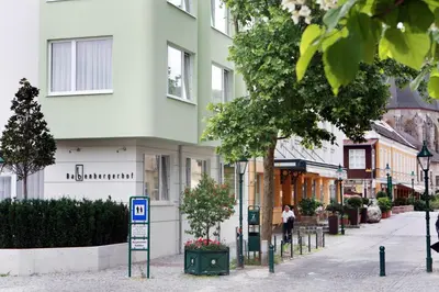 Das Gebäude in dem sich das Hotel befindet