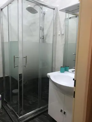 Ein Badezimmer in der Unterkunft Pasettistraße 31