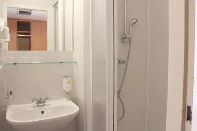 Ein Badezimmer in der Unterkunft Europahaus Wien