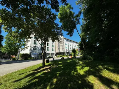 Das Gebäude in dem sich das Hotel befindet