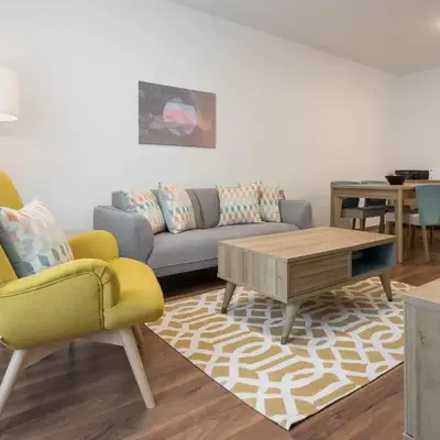 Mar Suite Apartments - Simmering