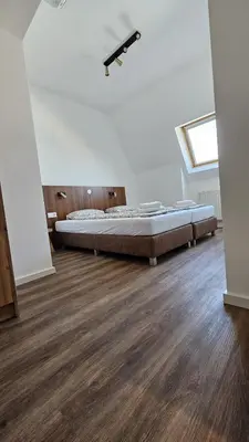 Ein Bett oder Betten in einem Zimmer der Unterkunft bookVienna 