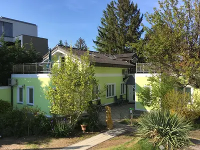 Das Gebäude in dem sich die Ferienwohnung befindet