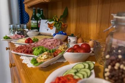 Essen in der Ferienwohnung oder in der Nähe