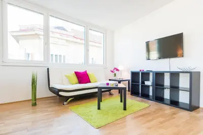 TV/Unterhaltungsangebot in der Unterkunft Vienna Mainstation - 10 Minutes to Citycenter - Apartments with Aircondition