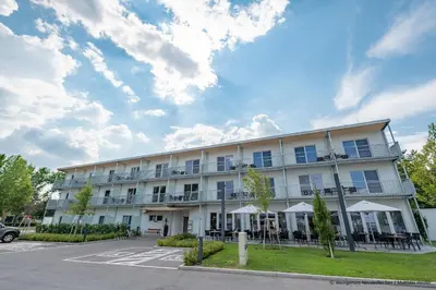 Das Gebäude in dem sich das Hotel befindet
