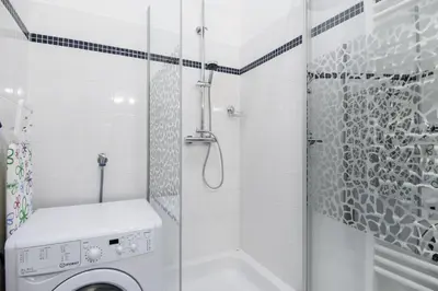 Ein Badezimmer in der Unterkunft Vienna Midtown Apartment