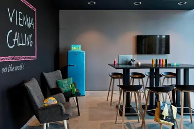 TV/Unterhaltungsangebot in der Unterkunft MOXY Vienna Airport