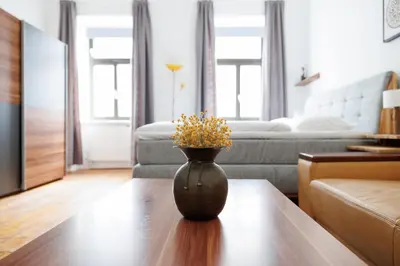 Ein Bett oder Betten in einem Zimmer der Unterkunft Vintagehome Naschmarkt
