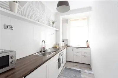 Küche/Küchenzeile in der Unterkunft Balcony Oasis Operastreet