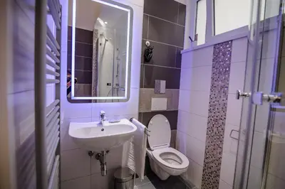 Ein Badezimmer in der Unterkunft MaVa Apartments