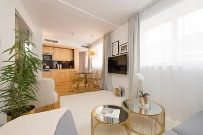 TV/Unterhaltungsangebot in der Unterkunft RAFAEL KAISER - Premium Apartments City Centre - Contactless Check-In