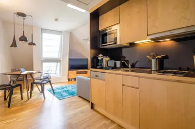 Küche/Küchenzeile in der Unterkunft RAFAEL KAISER - Premium Apartments City Centre - Contactless Check-In
