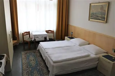 Ein Bett oder Betten in einem Zimmer der Unterkunft Pension Reimer