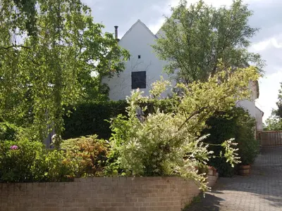 Ein Garten an der Unterkunft Apartment Hofgasse-1 by Interhome