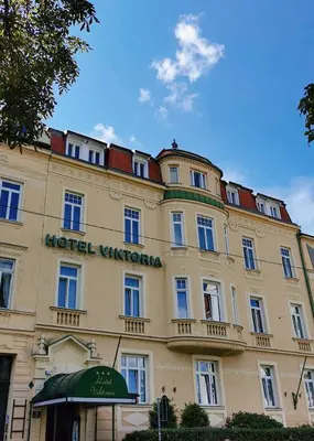 Das Gebäude in dem sich das Hotel befindet