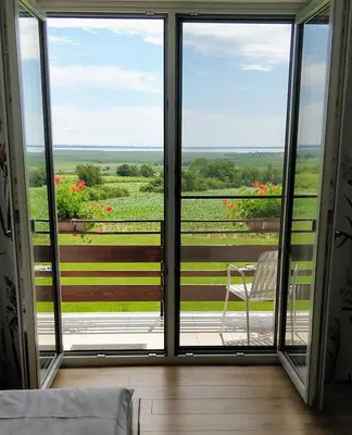 Ein Balkon oder eine Terrasse in der Unterkunft Gasthof-Pension Wein
