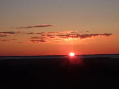 Blick auf den Sonnenuntergang/Sonnenaufgang von der Pension aus oder aus der Nähe
