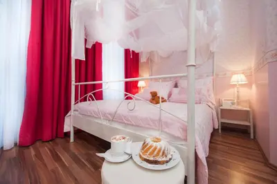 Ein Bett oder Betten in einem Zimmer der Unterkunft Boutique Hotel Kugel Wien