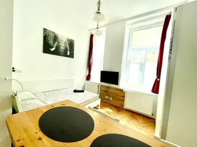 TV/Unterhaltungsangebot in der Unterkunft Central and simple to reach