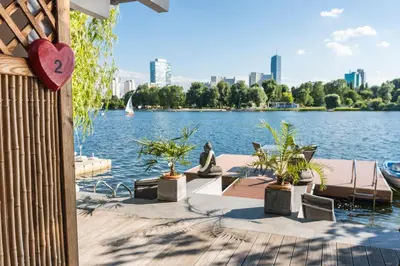 Blick auf einen Fluss in der Nähe der Ferienwohnung