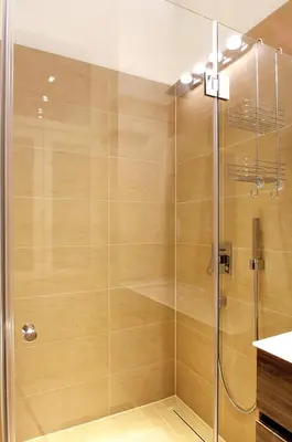 Ein Badezimmer in der Unterkunft Lana Appartements