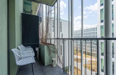 Ein Balkon oder eine Terrasse in der Unterkunft easy-flat Grüner Prater - Balcony Apartments near Metro