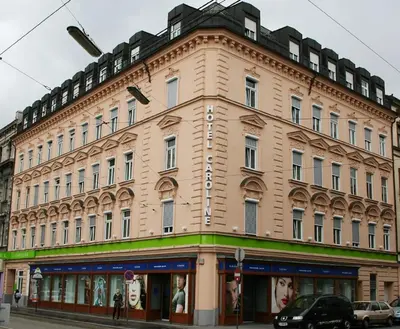 Das Gebäude in dem sich das Hotel befindet