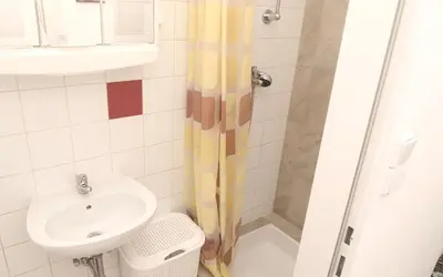 Ein Badezimmer in der Unterkunft SpongeBob Apartment