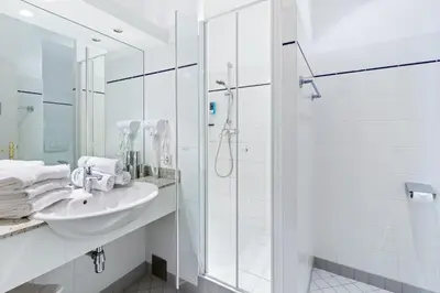 Ein Badezimmer in der Unterkunft GAL Apartments Vienna