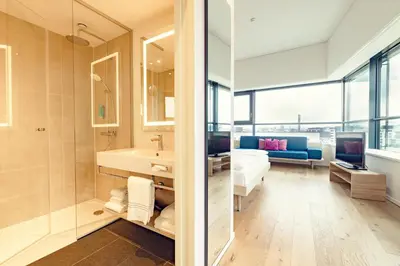 Ein Badezimmer in der Unterkunft roomz hotel & conference center vienna prater