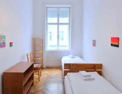 Ein Bett oder Betten in einem Zimmer der Unterkunft Top Flat - 1 FREE Parking Space At The Metro