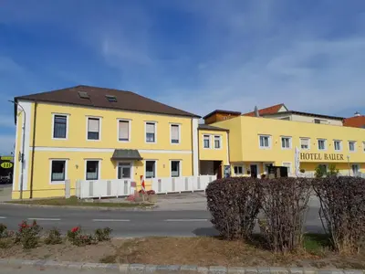 Das Gebäude in dem sich das Hotel befindet