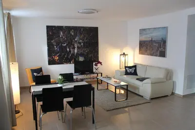 Ein Sitzbereich in der Unterkunft Urban-Style Apartment